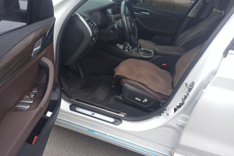 Used BMW X3 2022 xDrive25i M Sport Package Driver Seat