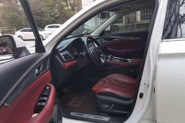 Used Changan CS85 COUPE 2021 1.5T DCT Prestige Model