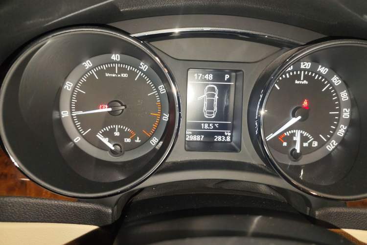 Used Skoda Superb 2013 1.8TSI Automatic MingShi Edition