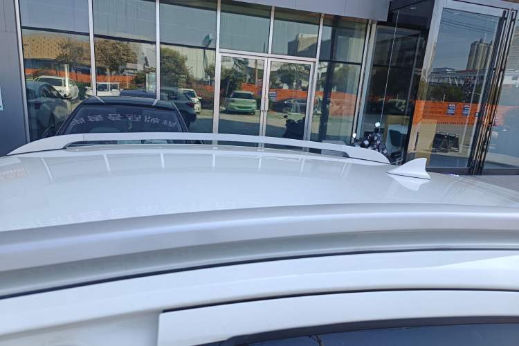 Used Haval H1 2015 1.5L AMT Urban Model Roof