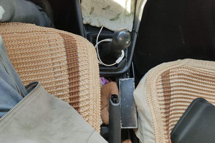 Used Volkswagen Santana 2018 1.5L Manual Fashion Edition Gear Lever