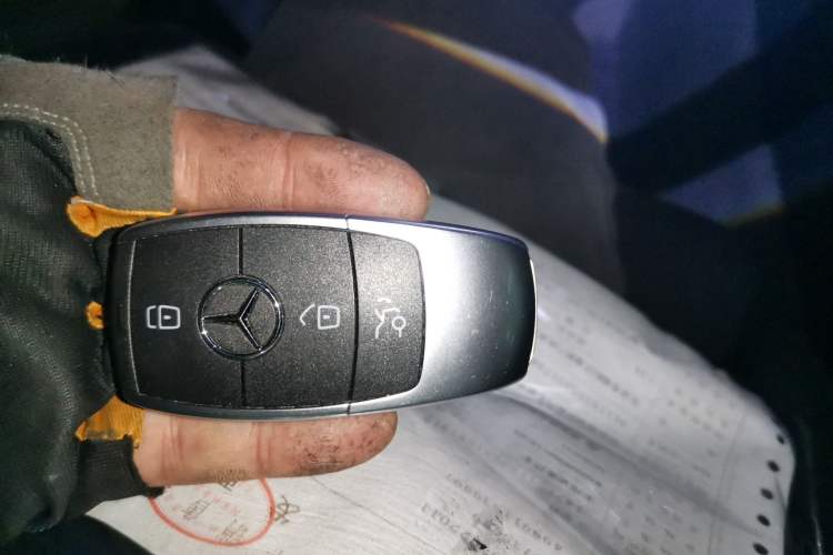 Used Mercedes-Benz GLC 2020 Facelift GLC 300 L 4MATIC Dynamic Edition Vehicle Key