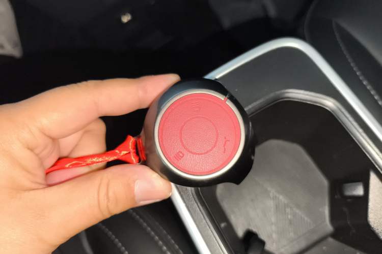 Used NETA V 2022 Chao 300 Lite Lithium Iron Phosphate
