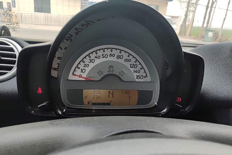 Used smart fortwo 2015 1.0 MHD New Year Special Edition