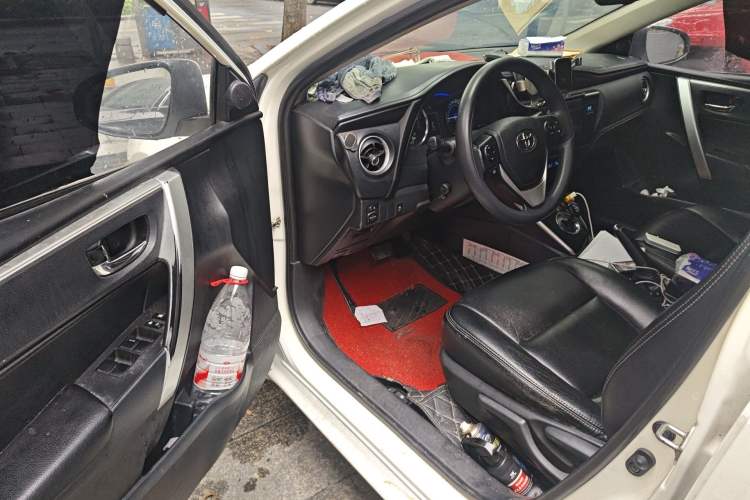 Used Toyota Corolla 2017 Revised Dual-Engine 1.8L E-CVT Leading Edition
