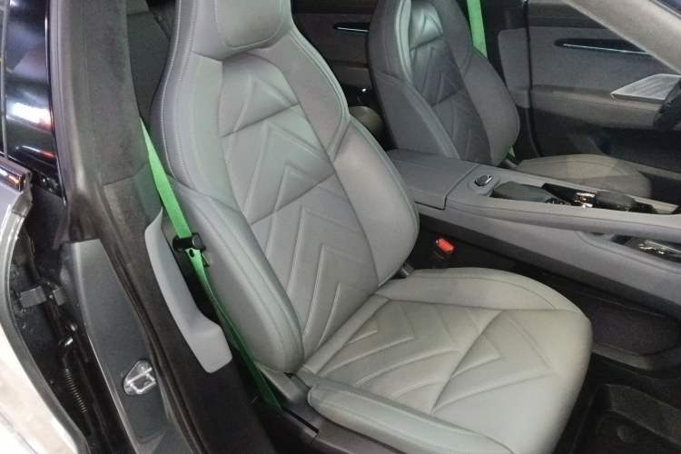 Used Zeekr 001 2023 WE Edition 100 kWh