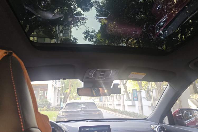 Used MG HS 2019 30T Automatic 2WD Trophy Supreme Edition China VI Standard
