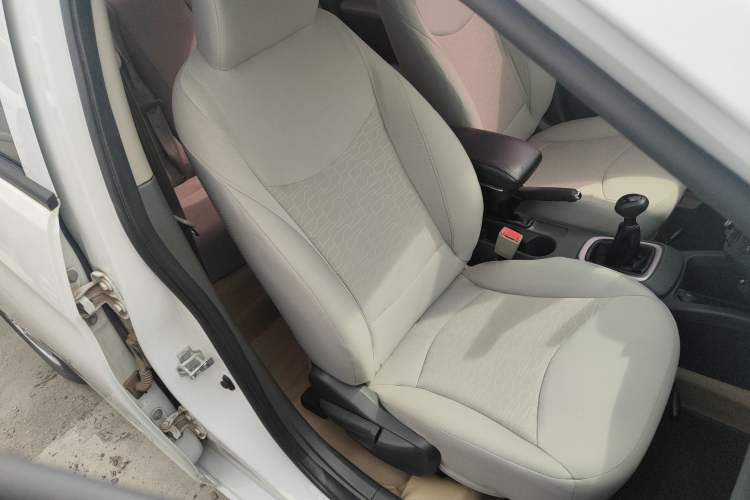 Used Chevrolet Sail 2015 Sail 3 1.5L Manual with Ideal Sunroof Edition
