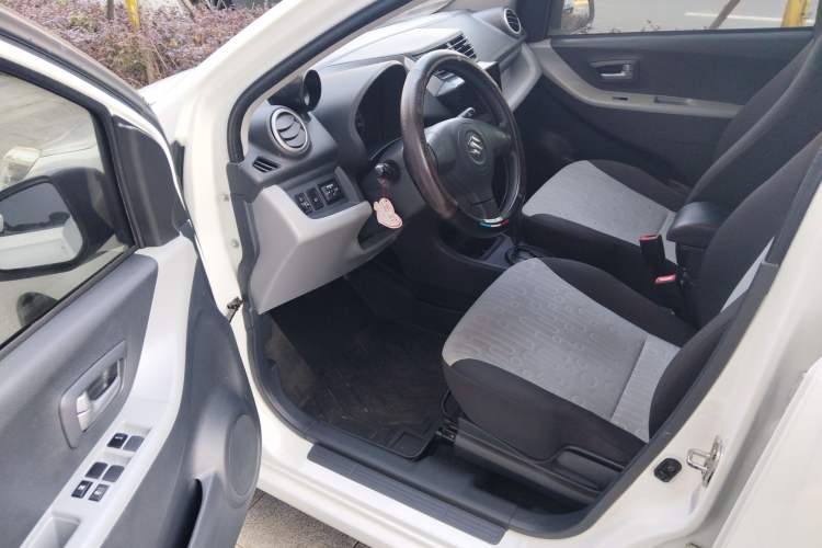 Used Suzuki Alto 2013 1.0L Automatic Luxury Model