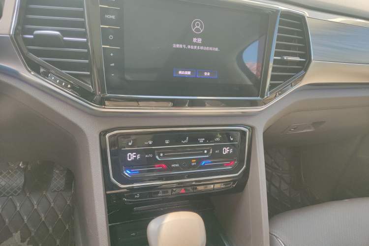 Used Volkswagen Viloran 2020 380TSI Prestige Edition
