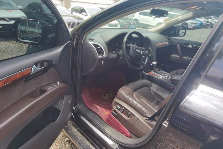 Used Audi Q7 2015 40 TFSI Collector's Edition
