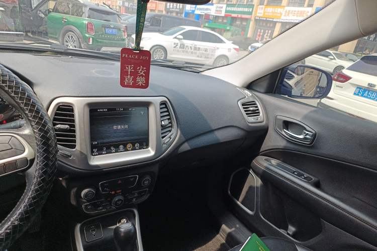 Used Jeep Compass 2017 200T Automatic Family Edition