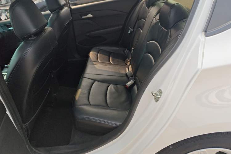 Used Chevrolet Cavalier 2019 320 Automatic Enjoyment with Sunroof
