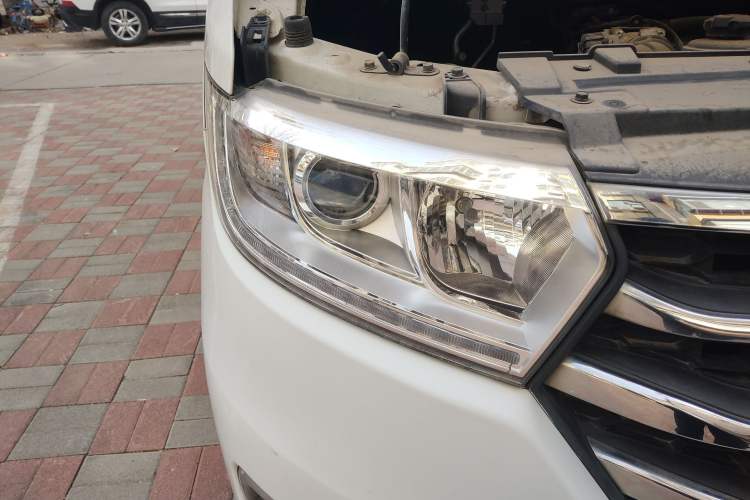 Used JAC Refine M3 2016 IKEA Edition 1.6L Luxury Model
