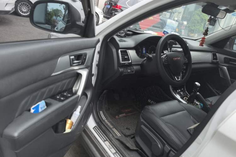Used Haval H2 2014 1.5T Manual Two-Wheel Drive Elite Edition
