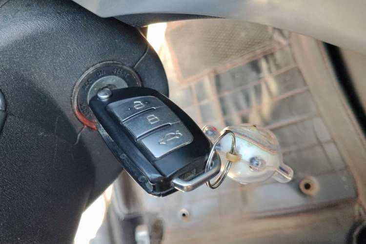 Used Geely Auto Vision 2016 1.5L Manual Happiness Edition