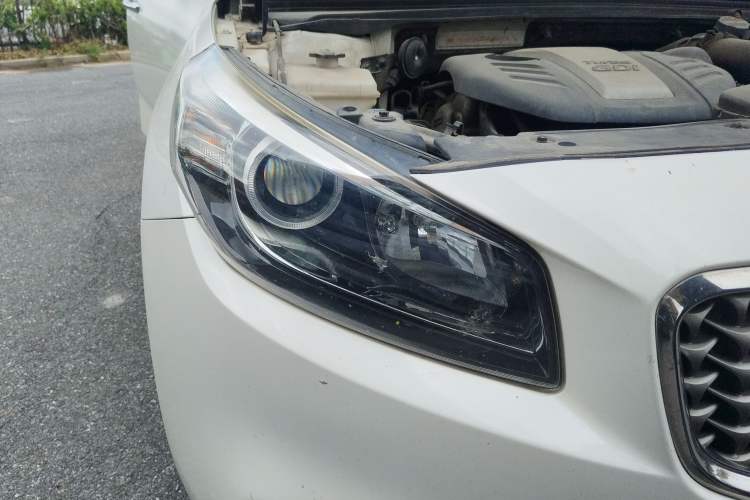 Used Kia K4 2017 1.6T Automatic T-DLX Turbo Right Front Headlight