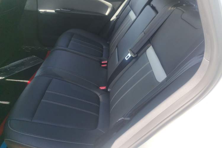 Used Venucia VX6 2025 Large Flat-Layout 520 Pro
