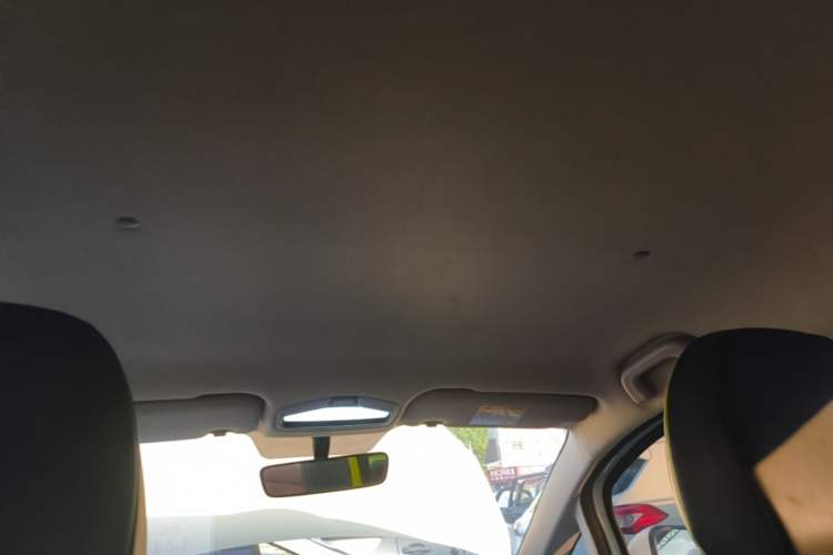 Used Geometry E Firefly 2024 301km Flowing Light