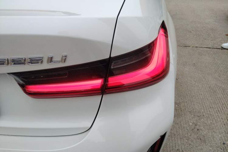 Used BMW 3 Series 2023 325Li M Sport Package
