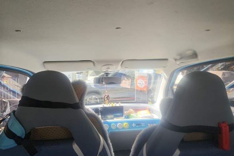 Used Bestune Pony 2024 122km range cute pony
