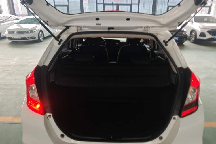 Used Honda Fit 2018 1.5L CVT Comfort Sunroof Version
