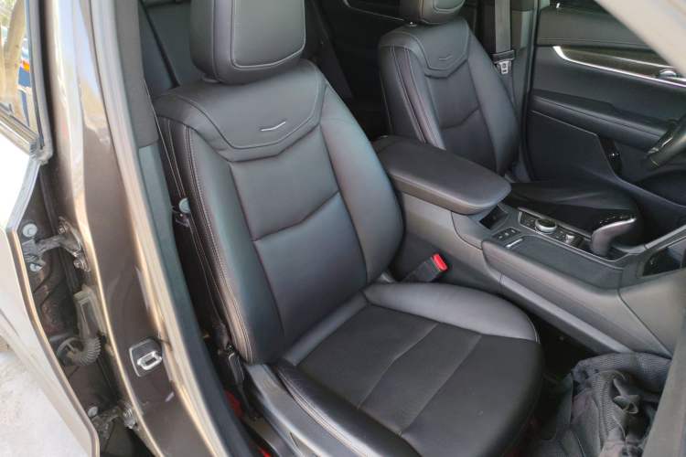 Used Cadillac XT6 2020 28T 7-Seater Luxury Sporty Enjoy-the-Comfort Safety Edition