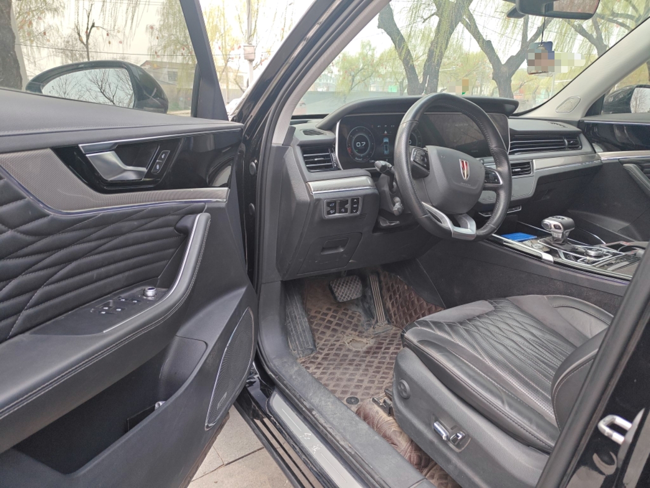 Hongqi HS5 2022 Revised Version 2.0T Smart Connect Flagship Edition — снимка 19