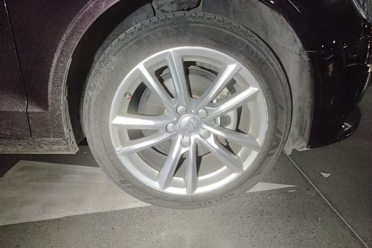 Used Audi A3 2014 Limousine 35 TFSI Automatic Comfort Model
