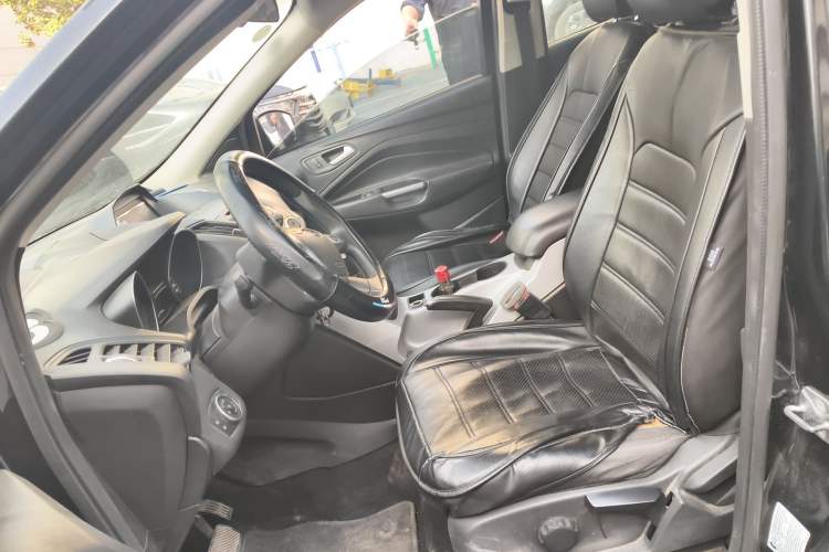 Used Ford Kuga 2015 1.5L GTDi Two-Wheel-Drive Comfort Model