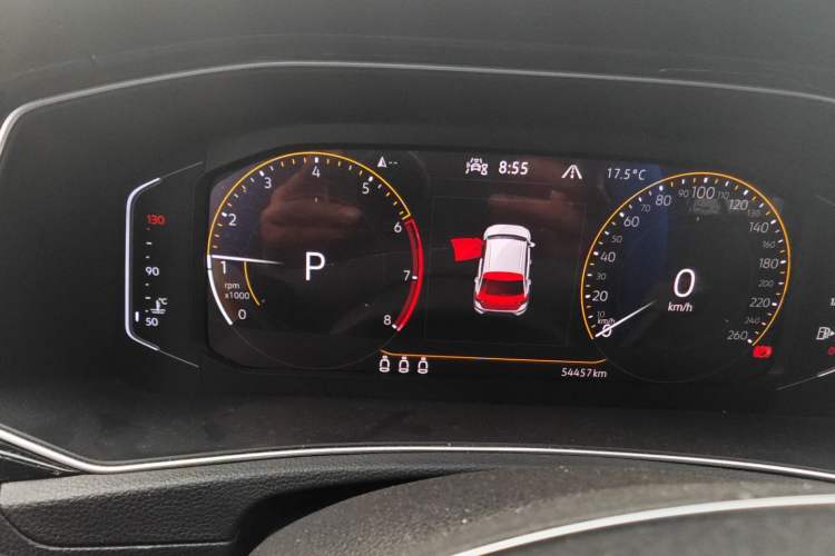 Used Volkswagen T-ROC 2021 280TSI DSG Two-Wheel Drive Comfort Connect Edition Instrument Cluster