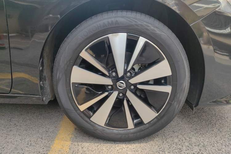 Used Nissan Teana 2021 2.0L XL Upper AD1 Smart Drive & Navigation Edition Exterior 1