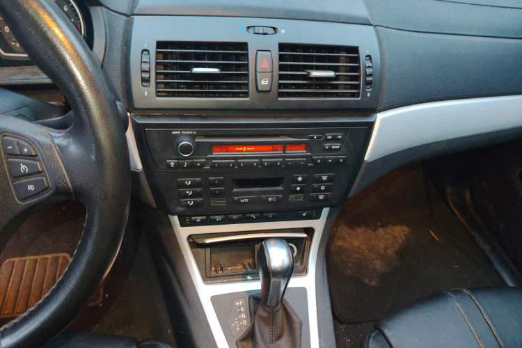 Used BMW X3 2009 xDrive25i Luxury Plus Model