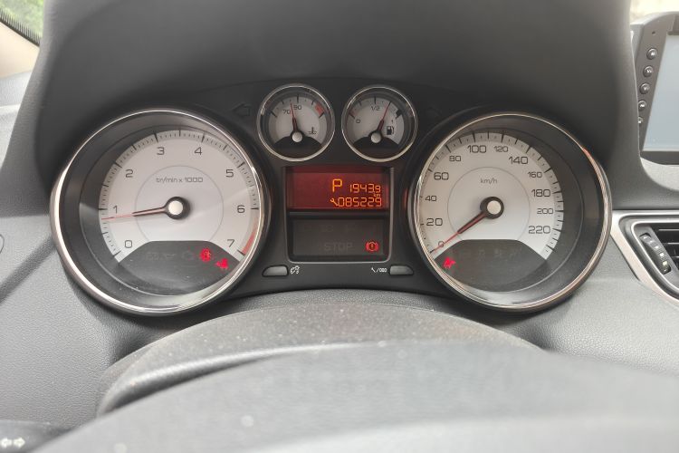 Used Peugeot 308 2012 1.6L Automatic YouShang Model
