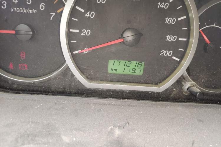 Used Wuling Hongguang 2013 1.5L Standard Version
