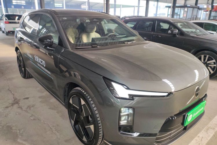 Used Volvo Volvo XC70 Plug-in Hybrid 2026 Model Four-Wheel Drive Long-Range Ultra