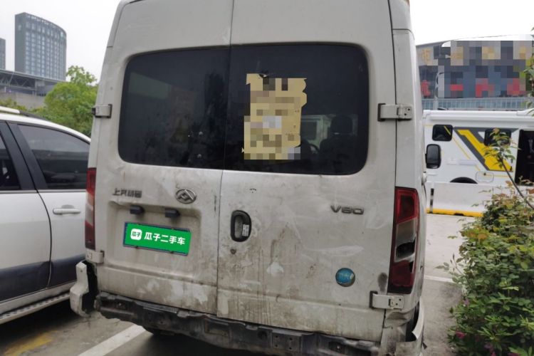 Used SAIC MAXUS Xintu V80 2021 2.0T Manual Classic Aoyuntong Short Wheelbase Mid-Roof 5/6-Seater Rear