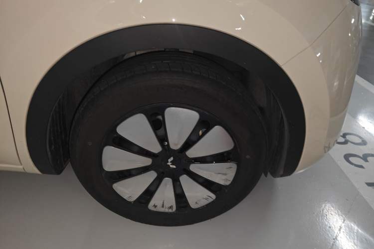 Used Wuling Bingo 2025 333 km Lingxi Deluxe Edition