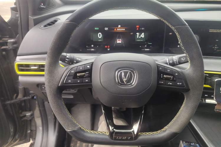 Used CHANGAN UNI-T 2022 1.5T Prestige Version
