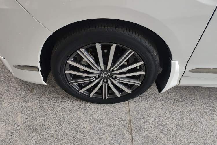 Used Honda Elysion 2022 2.0L eHEV Luxury First Edition