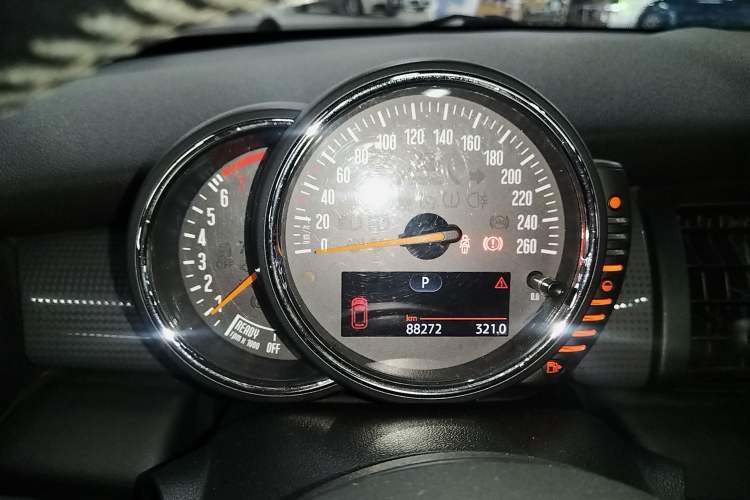 Used MINI MINI 2016 1.5T COOPER
