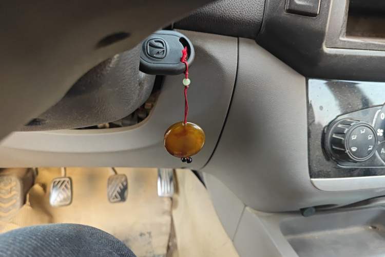 Used BAIC Weiwang M20 2015 1.2L economy version A122