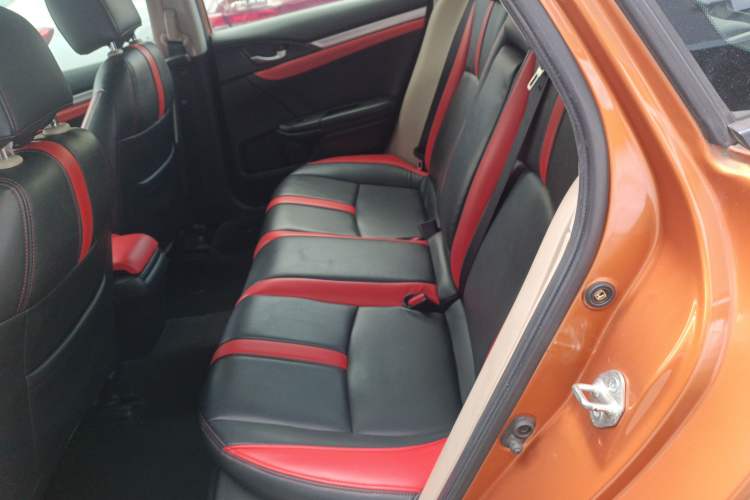 Used Honda Civic 2016 220TURBO CVT Luxury Edition
