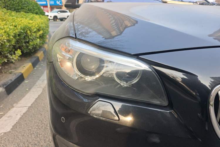 Used BMW 5 Series 2017 520Li Elegant Edition
