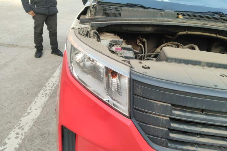 Used Wuling Hongguang PLUS 2019 1.5T Manual Standard Edition 5 Seats
