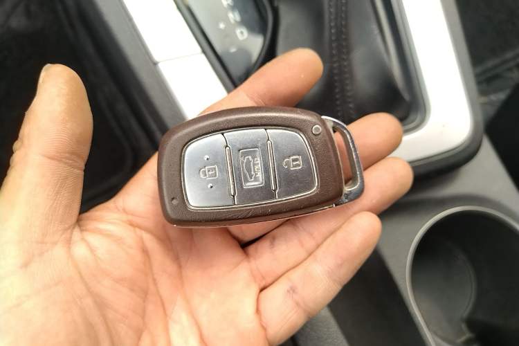 Used Hyundai Elantra (6th Generation / Lingdong) 2016 1.6L Automatic ZhiXuan – Elite Version
