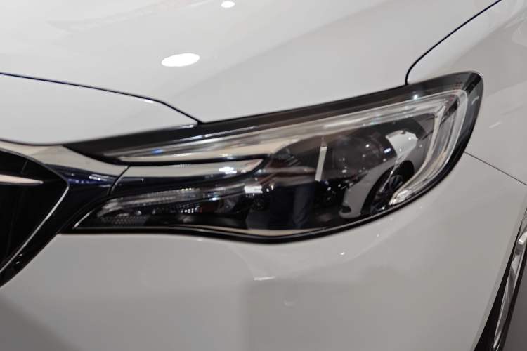 Used Buick GT 2021 Exemplar 1.5L Automatic Elite Version Left Front Headlight