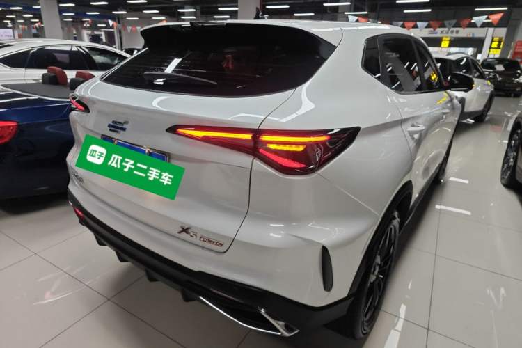 Used CHANGAN OSHAN X5 PLUS 2023 1.5T DCT Excellence Edition Rear Right 45 Deg