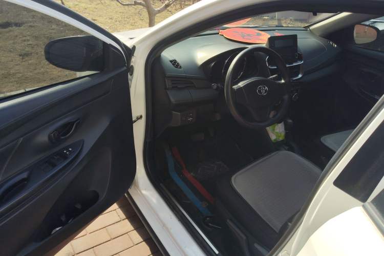 Used Toyota YARiS L Zhi Xuan 2020 X-Trail X 1.5L CVT Leading Edition Driver Seat