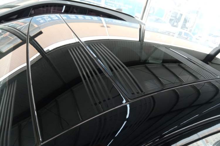 Used firefly firefly 2025 Illuminated Edition
